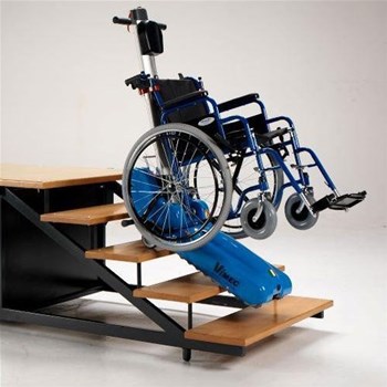 noleggio sollevatore elettrico per anziani e disabili milano