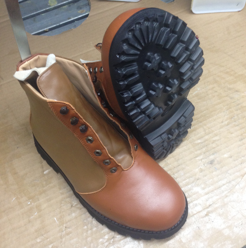 scarpe su misura con suole carroarmato
