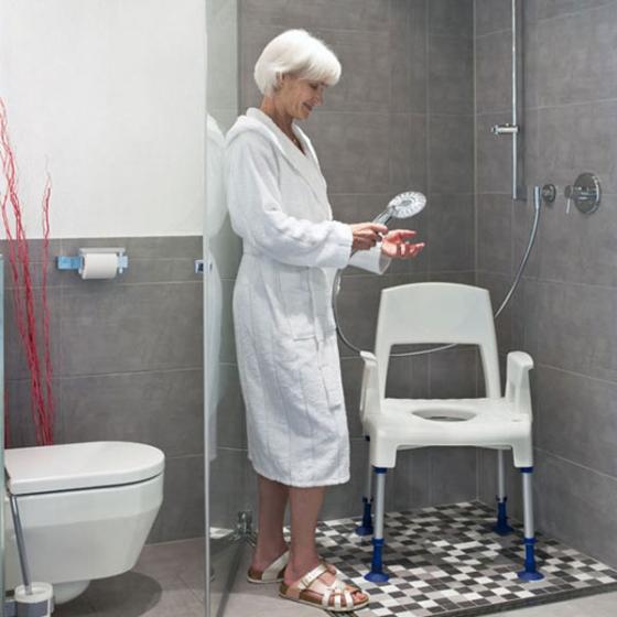 sedia doccia per anziani e disabili